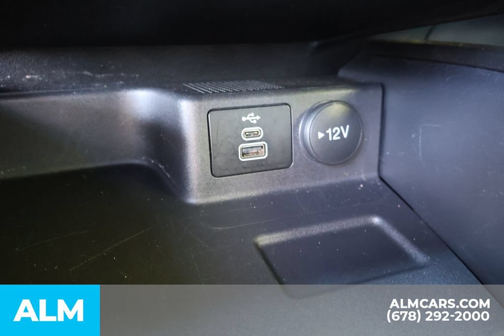 Used 2025 Ford Escape ST-Line AWD/4WD image 33