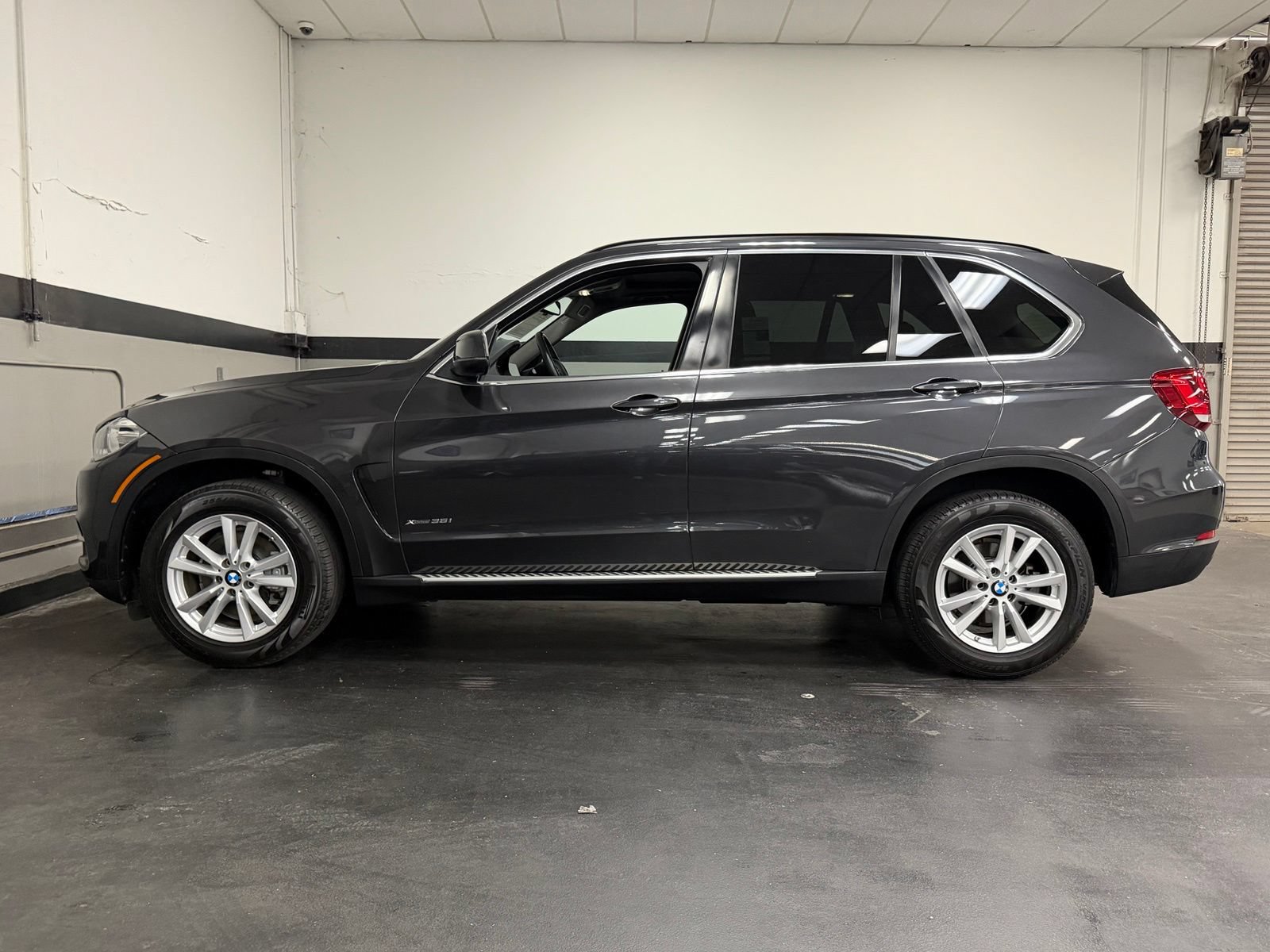Used 2015 BMW X5 xDrive35i AWD/4WD image 8