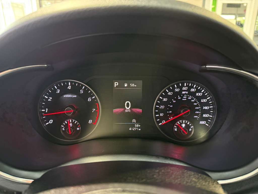 Used 2023 Kia Stinger GT-Line w/ Sun & Sound Package AWD/4WD image 12