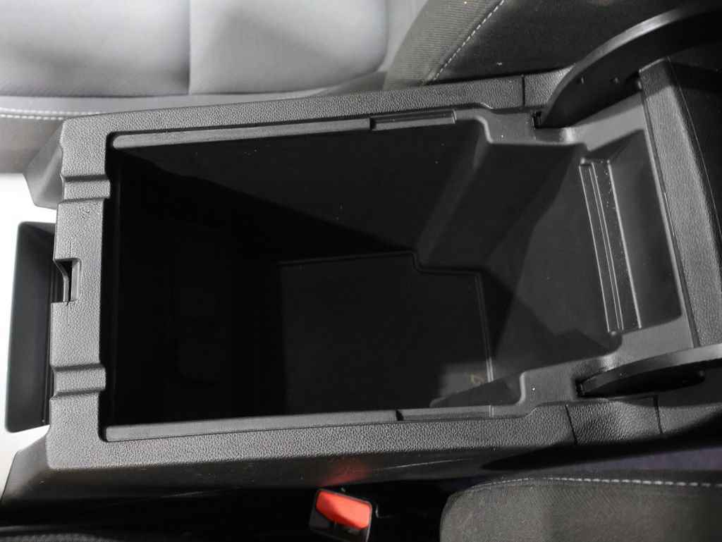 Used 2025 Chevrolet Blazer LT AWD/4WD image 32