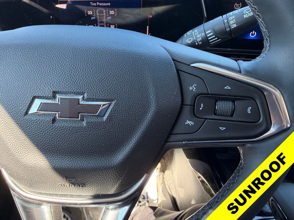 Used 2024 Chevrolet Trax ACTIV w/ Sunroof Package image 15