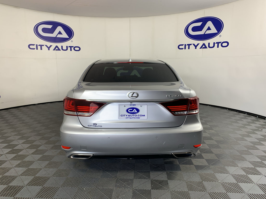 Used 2014 Lexus LS 460 w/ Comfort Package RWD image 4
