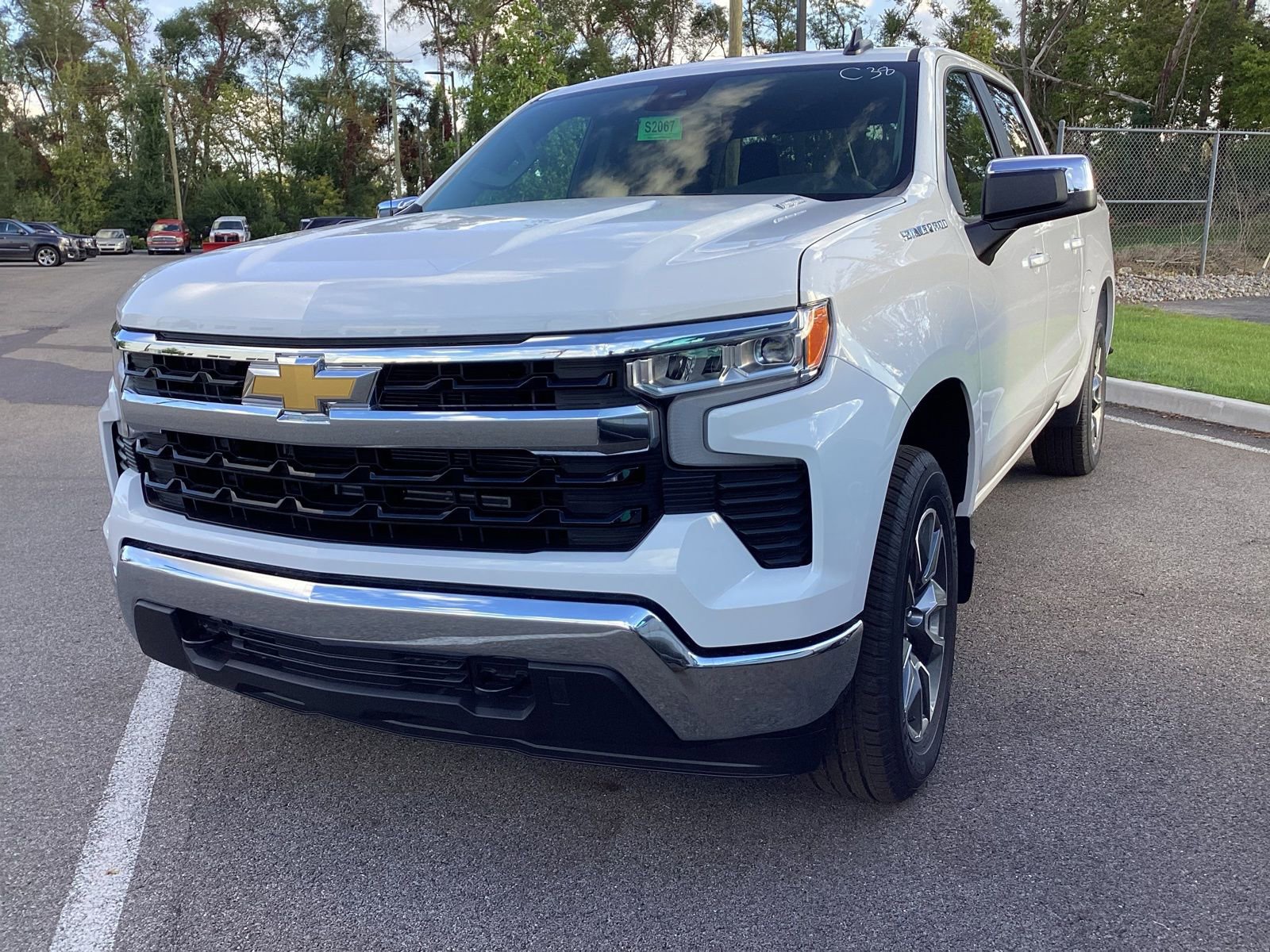 New 2026 Chevrolet Silverado 1500 LT image 2