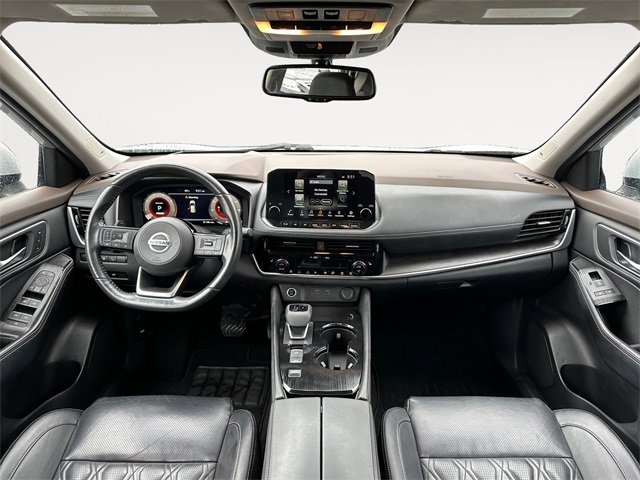 Used 2021 Nissan Rogue Platinum image 10