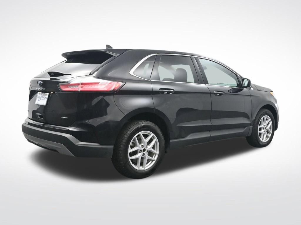 Used 2024 Ford Edge SEL image 6