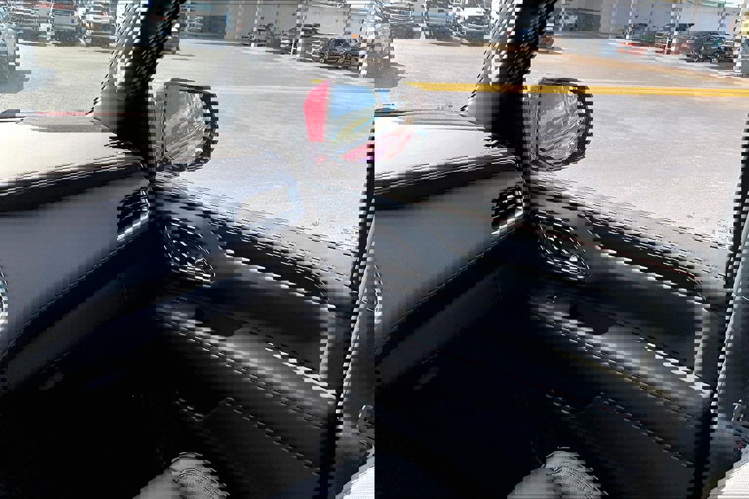 Certified 2024 Chevrolet Suburban RST w/ Luxury Package image 15