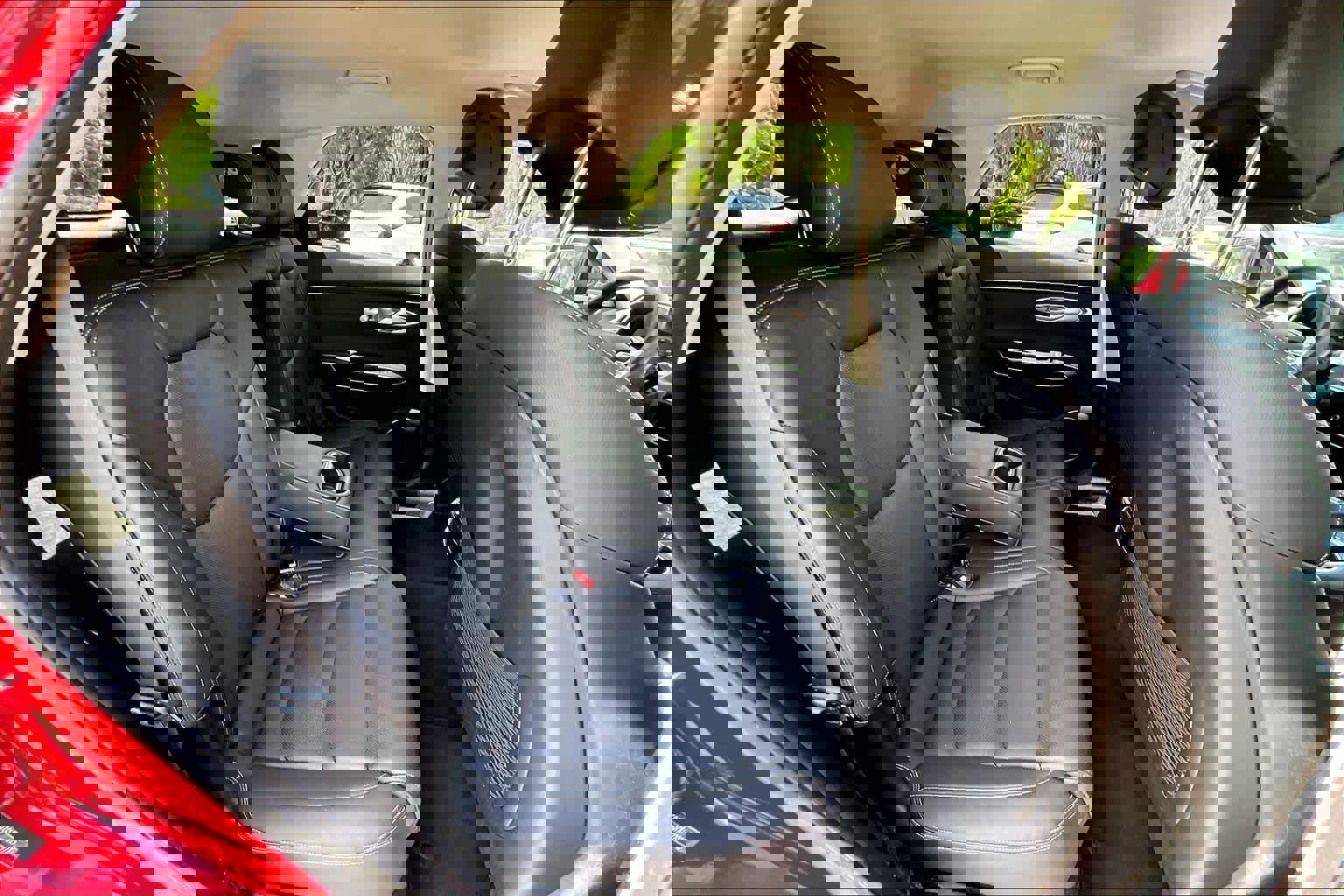 Used 2025 Genesis GV70 2.5T AWD/4WD image 20