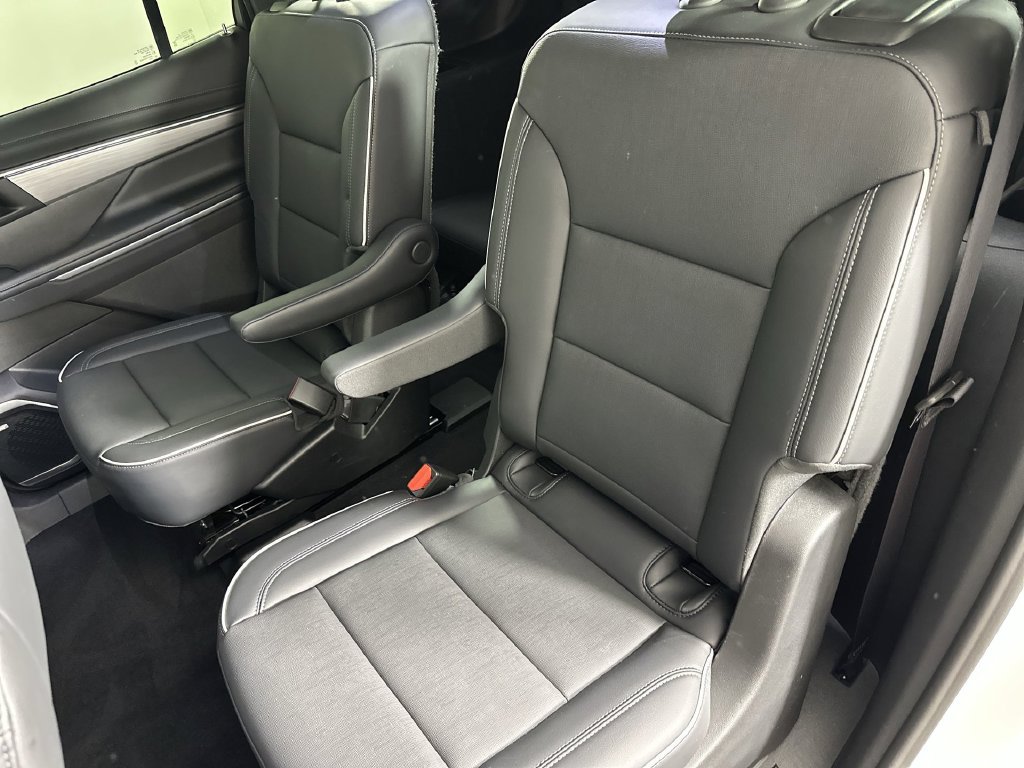 Used 2026 Buick Enclave Preferred AWD/4WD image 27