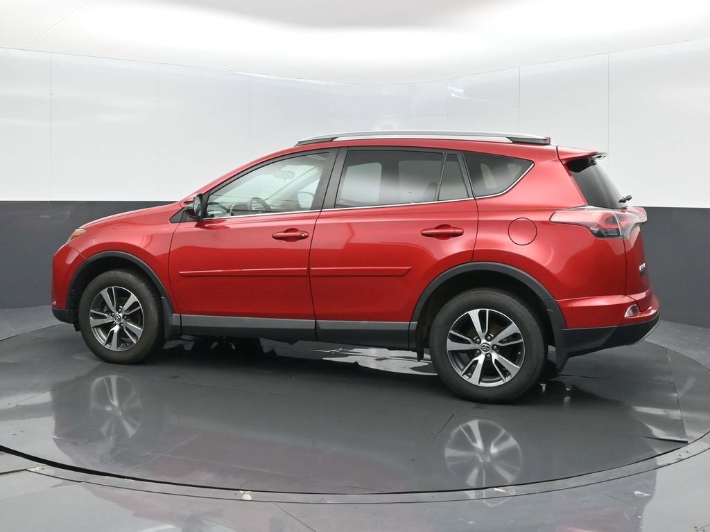 Used 2017 Toyota RAV4 XLE w/ Premium Extra Value Package image 13