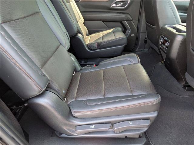 Used 2021 Chevrolet Suburban High Country w/ Premium Package AWD/4WD image 19