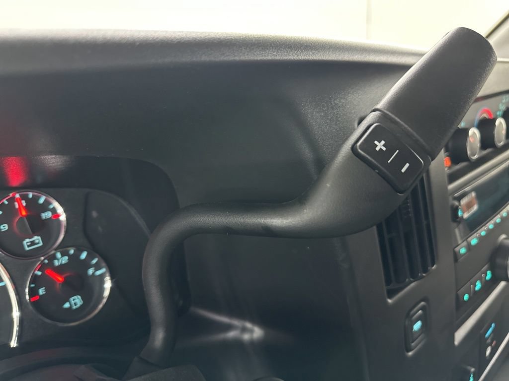 New 2026 GMC Savana 2500 w/ Driver Convenience Package RWD image 40