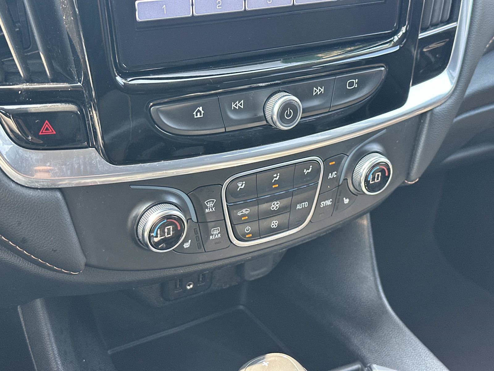 Certified 2019 Chevrolet Traverse LT AWD/4WD image 30