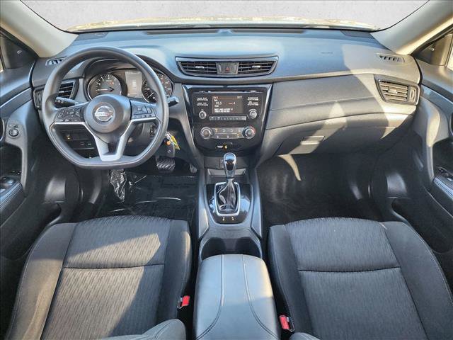 Used 2017 Nissan Rogue S FWD image 16