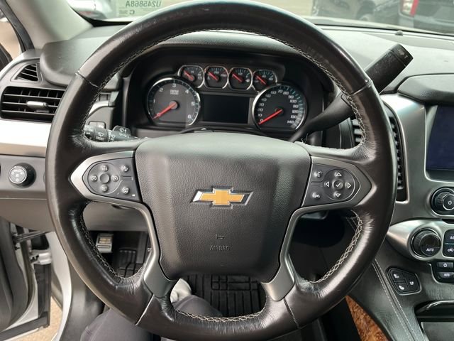 Used 2018 Chevrolet Suburban Premier image 14