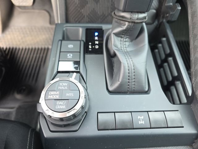 Certified 2024 Toyota Tacoma TRD Off-Road image 24