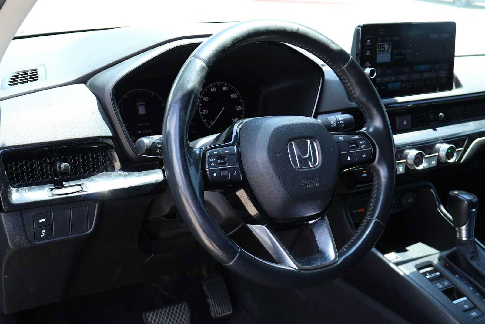 Used 2023 Honda CR-V EX-L image 2