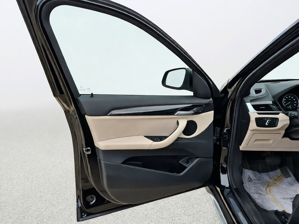 Used 2021 BMW X1 sDrive28i w/ Premium Package FWD image 22