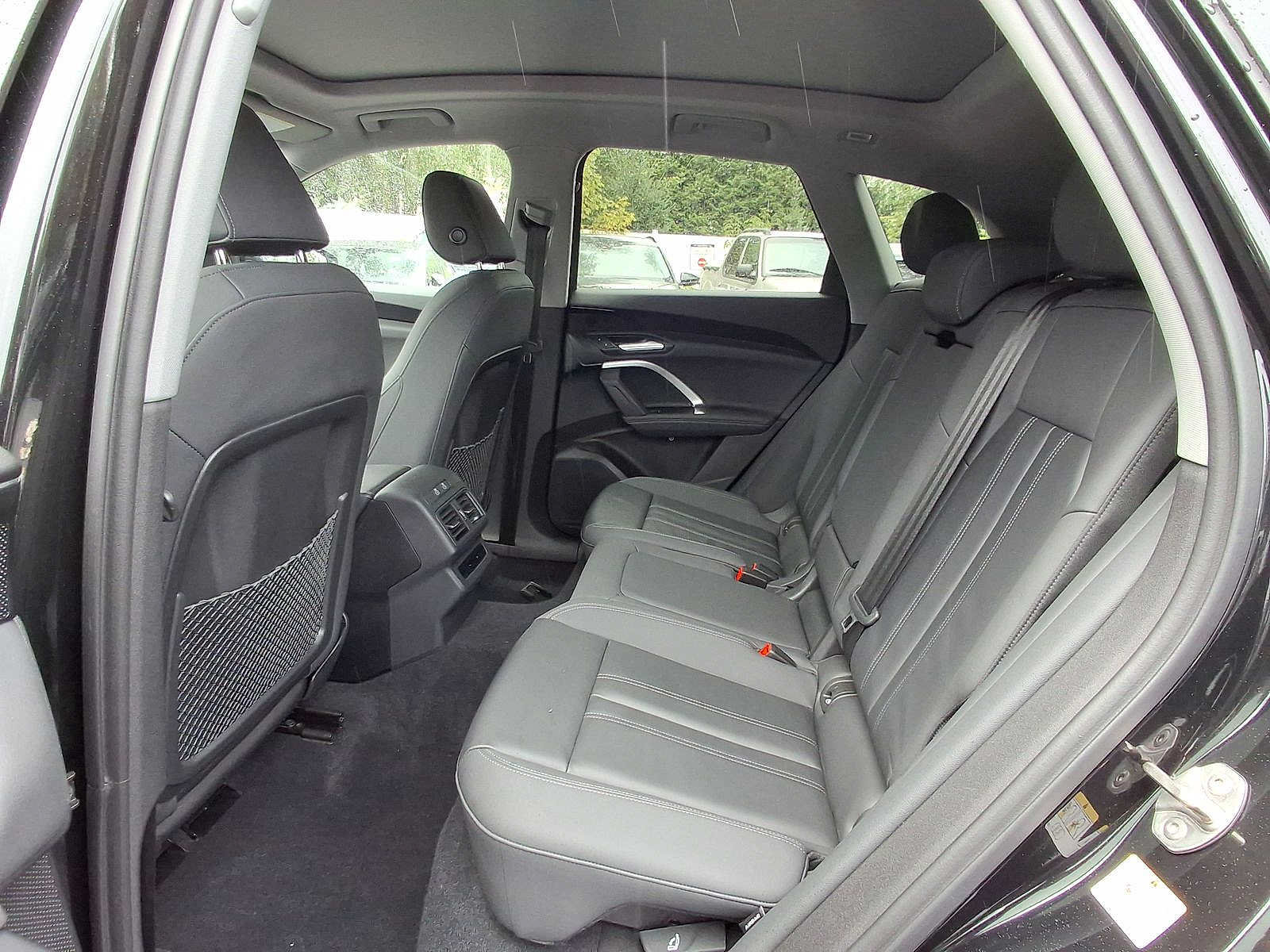 Used 2025 Audi Q5 Premium w/ Convenience Package AWD/4WD image 26