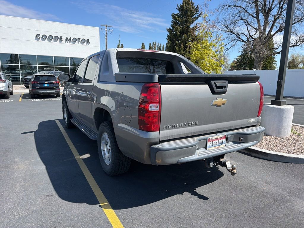 Used 2007 Chevrolet Avalanche LT AWD/4WD image 5