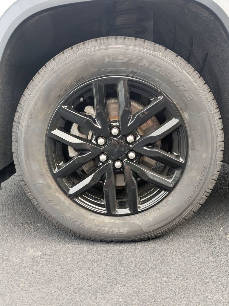 Used 2019 GMC Acadia SLT image 8