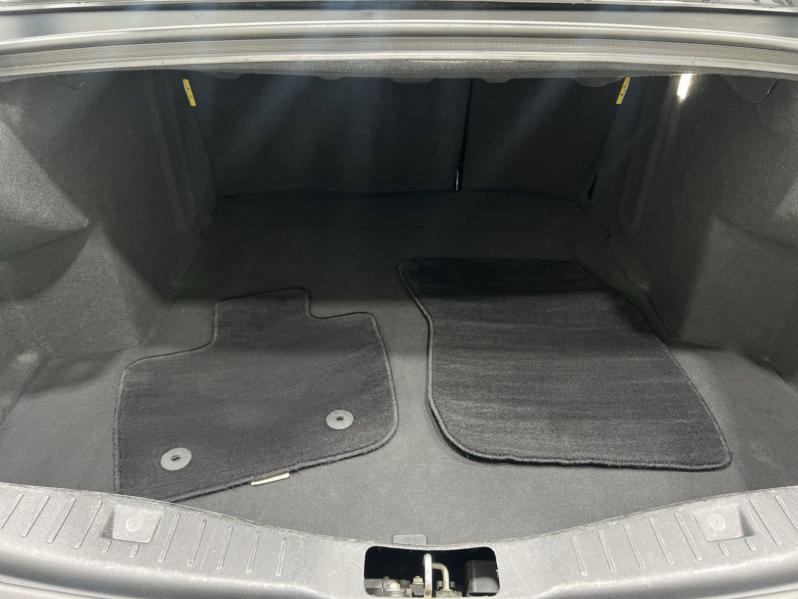 Used 2020 Lincoln MKZ AWD image 22