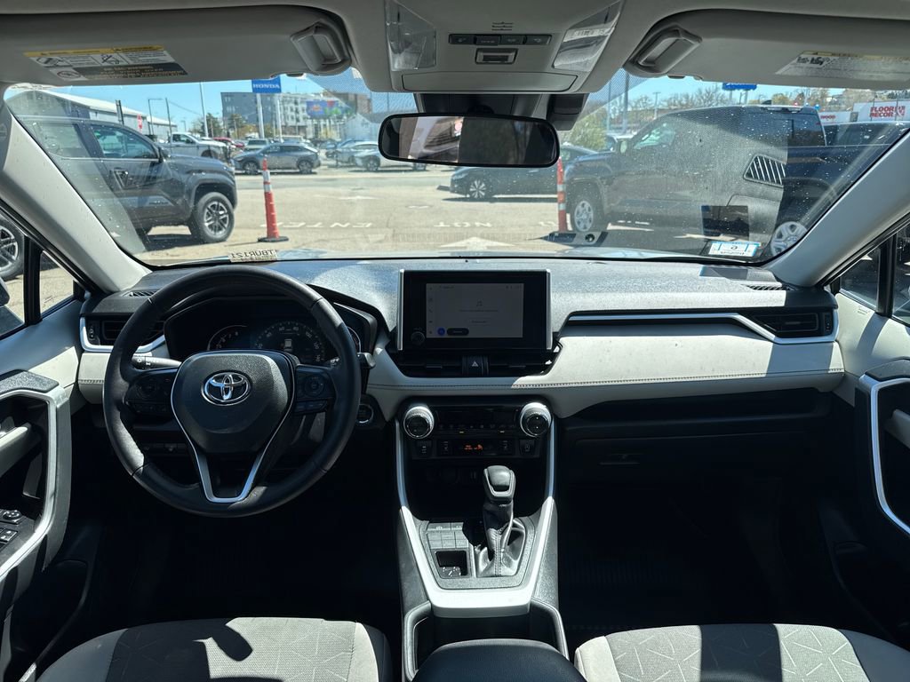 Used 2025 Toyota RAV4 XLE w/ Weather Package AWD/4WD image 11