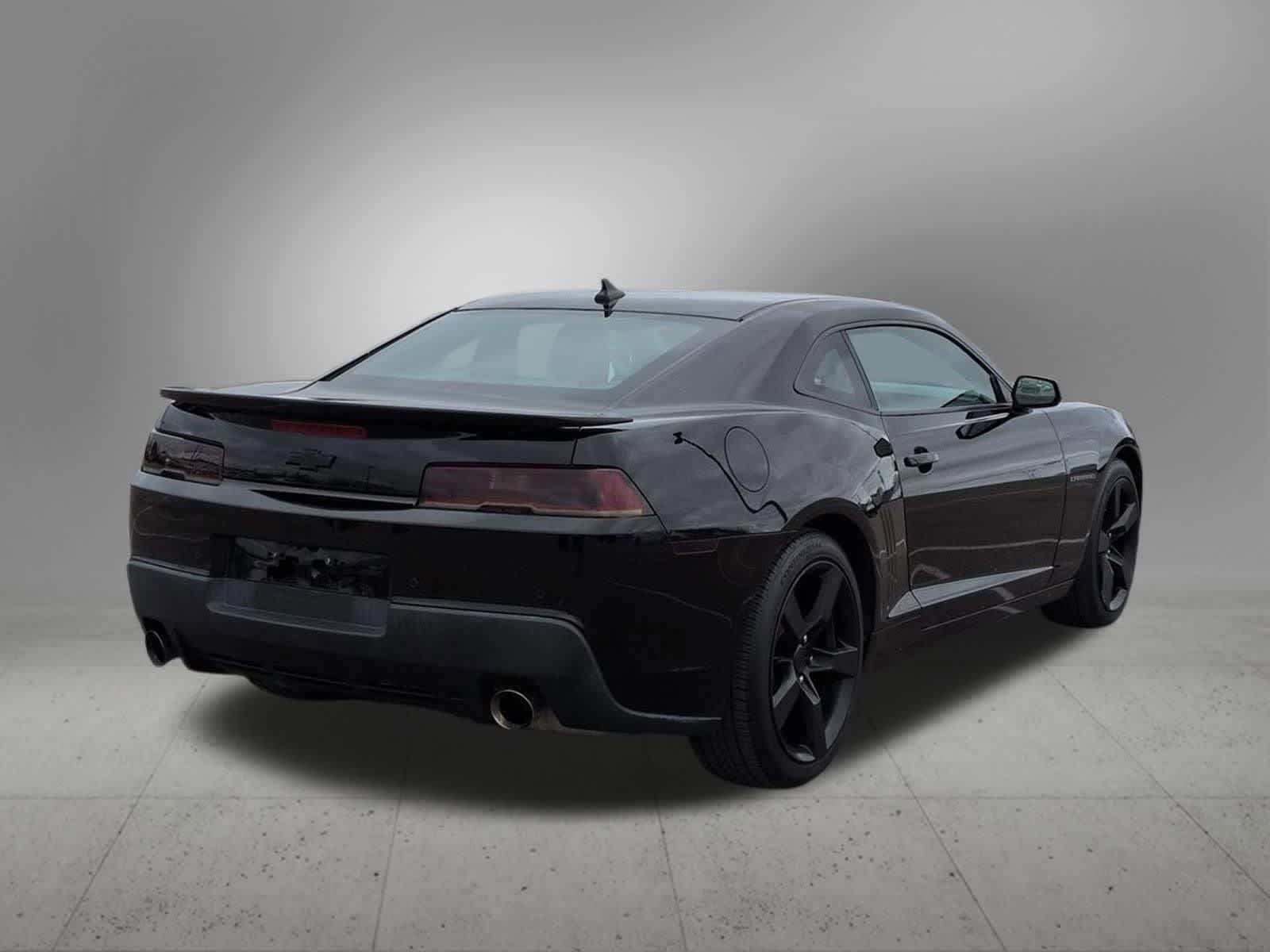 Used 2015 Chevrolet Camaro LT w/ Rear Vision Package RWD image 6