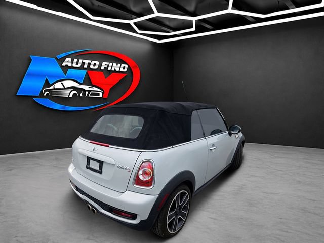 Used 2012 MINI Cooper S w/ Technology Pkg FWD image 8