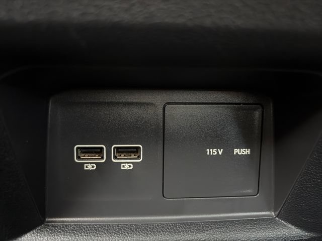 Used 2018 Volkswagen Atlas SEL AWD/4WD image 23