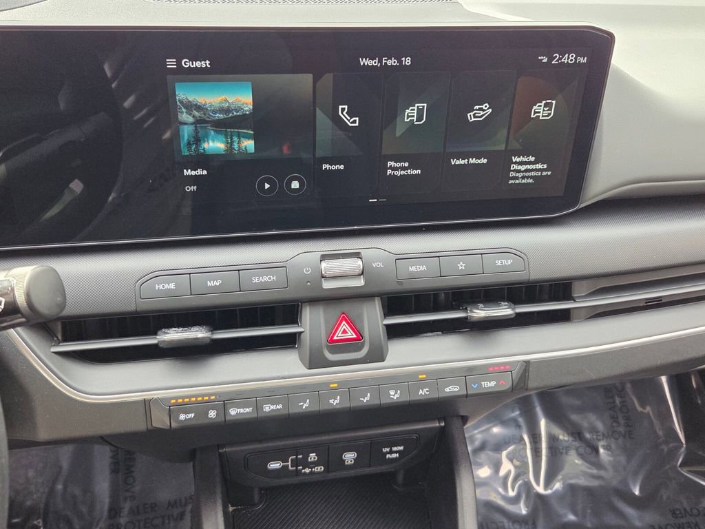 Used 2025 Kia K4 LXS image 17