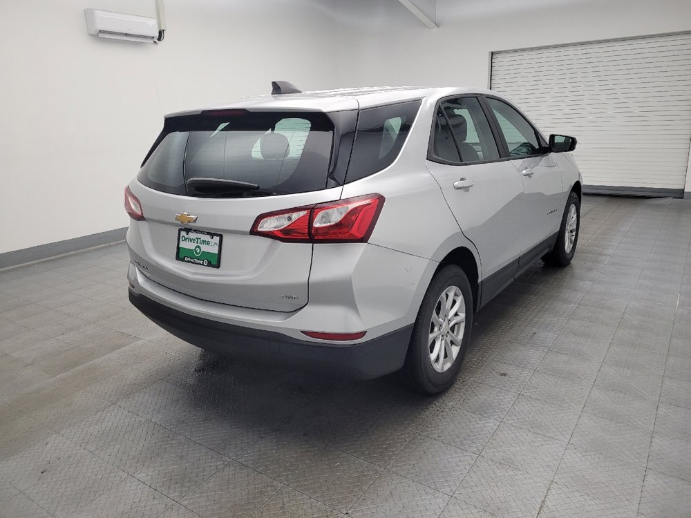 Used 2020 Chevrolet Equinox LS image 9