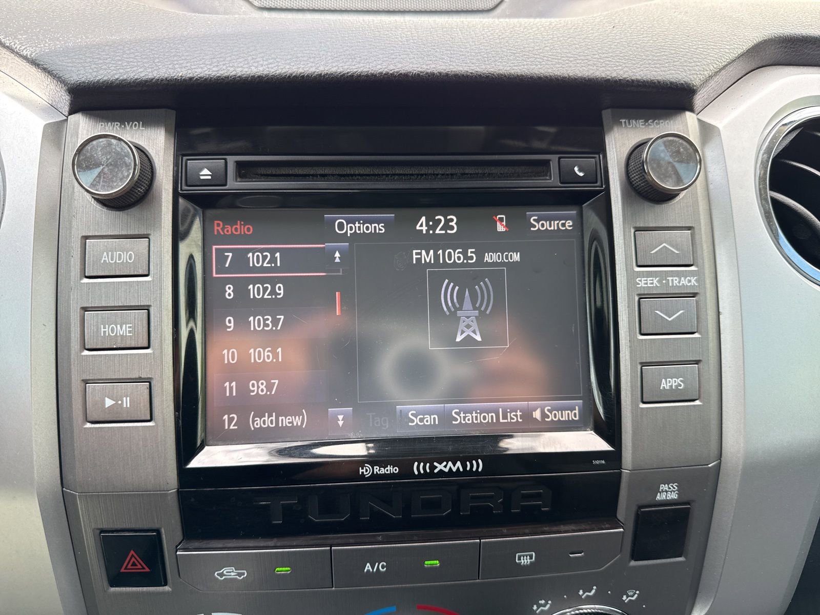 Used 2019 Toyota Tundra SR5 w/ SR5 Upgrade Package image 25