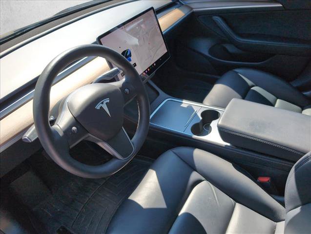 Used 2021 Tesla Model 3 Standard Range Plus RWD image 10