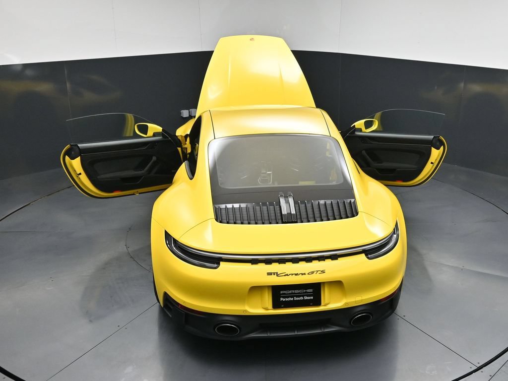 Certified 2022 Porsche 911 Carrera GTS w/ Premium Package RWD image 31