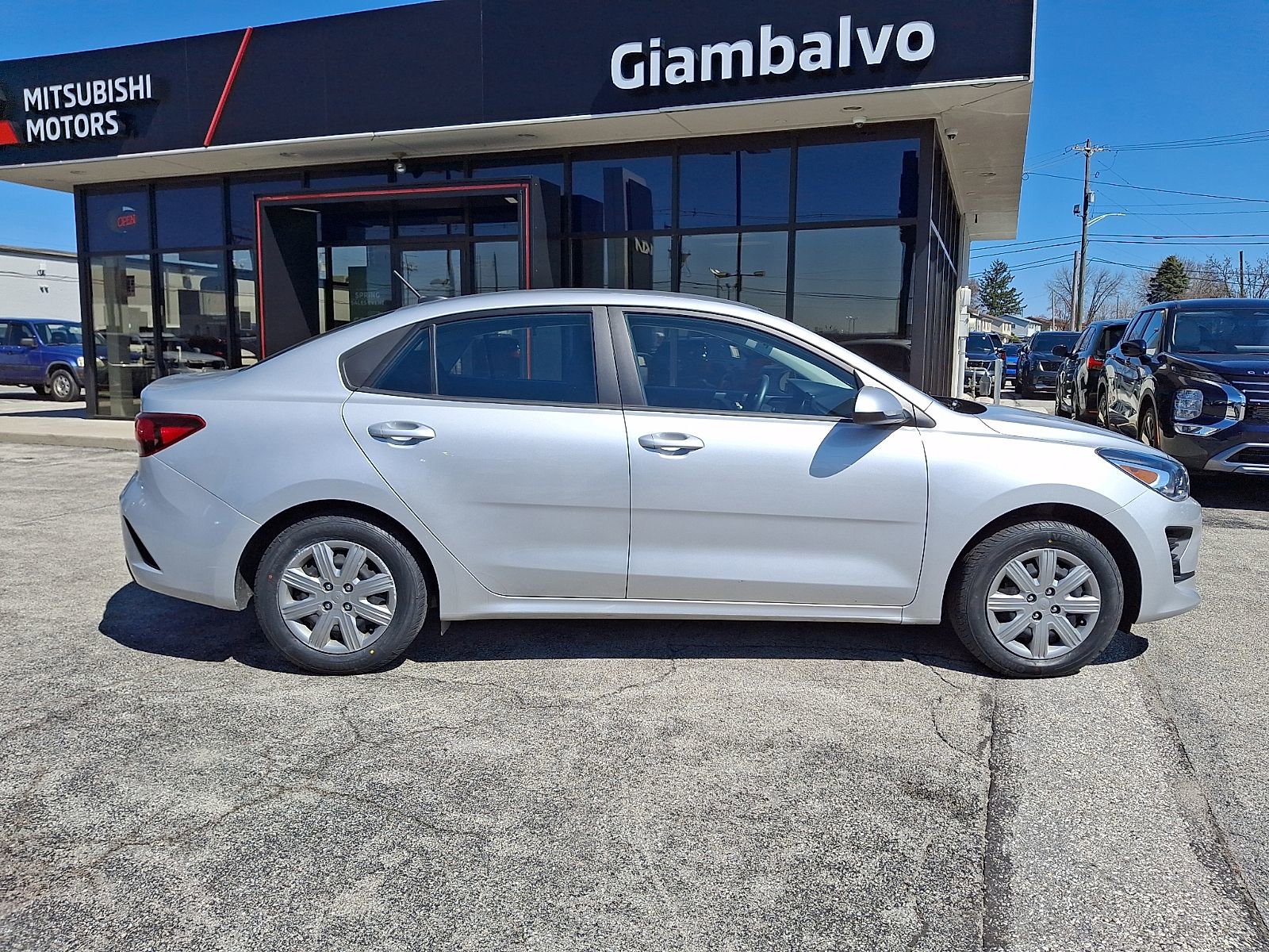 Used 2023 Kia Rio S image 8