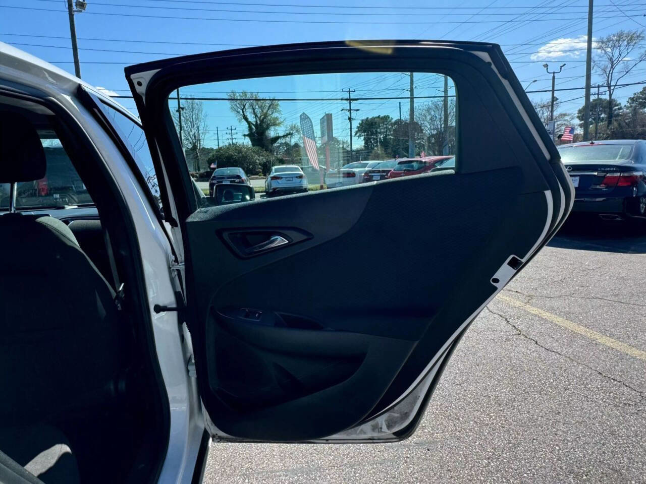 Used 2021 Chevrolet Malibu LT image 15