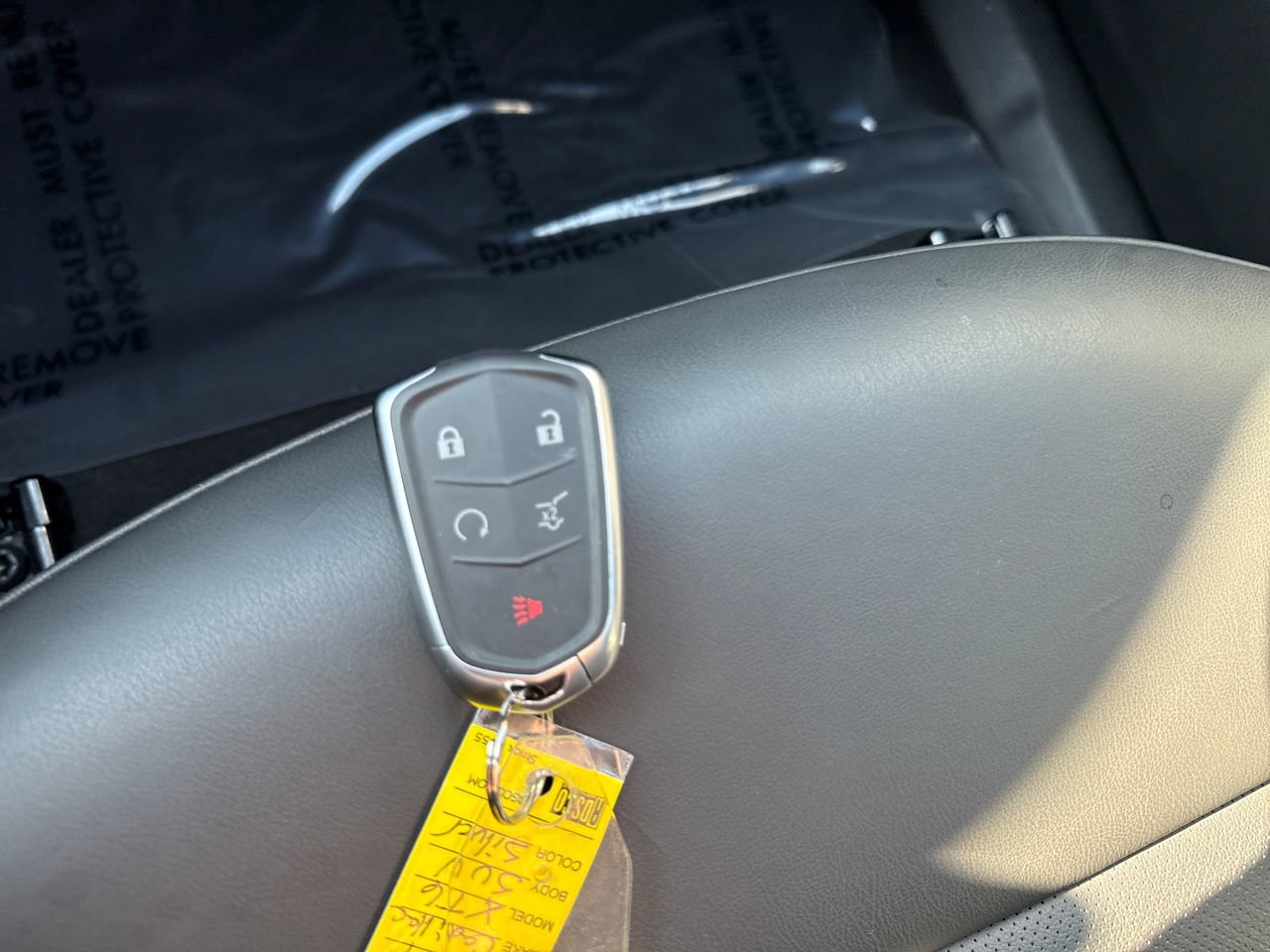 Used 2024 Cadillac XT6 Sport w/ Technology Package image 22