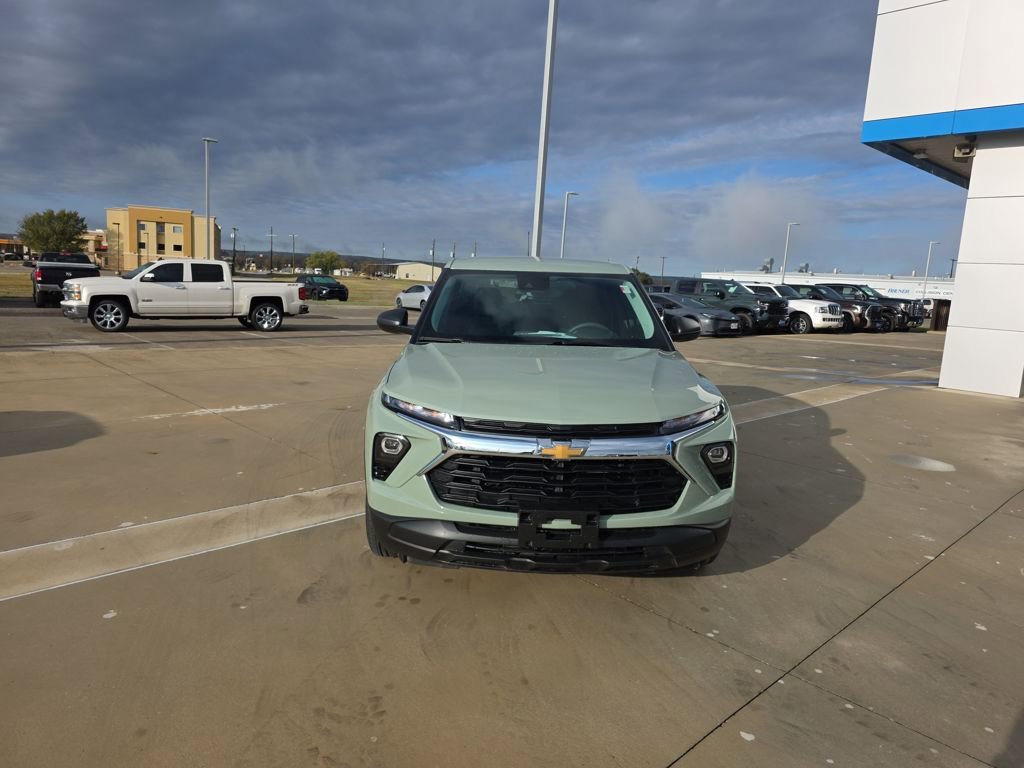 Certified 2025 Chevrolet TrailBlazer LS w/ LS Convenience Package image 2