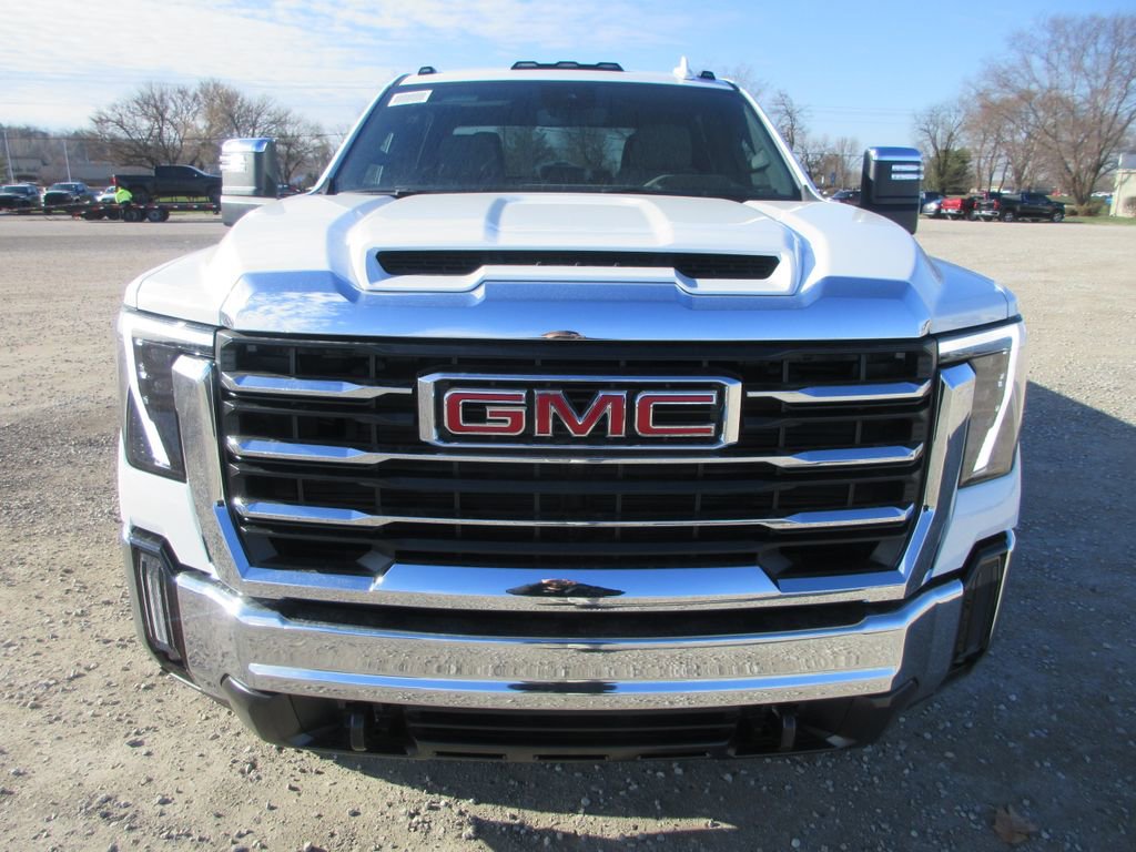 New 2026 GMC Sierra 2500 SLT image 11