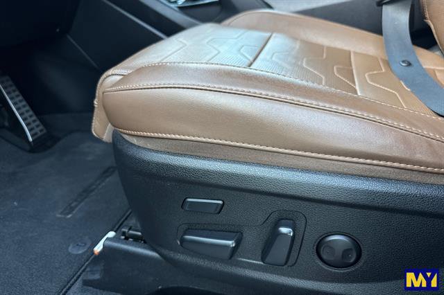 Used 2022 Kia Telluride SX w/ SX Prestige Package image 13