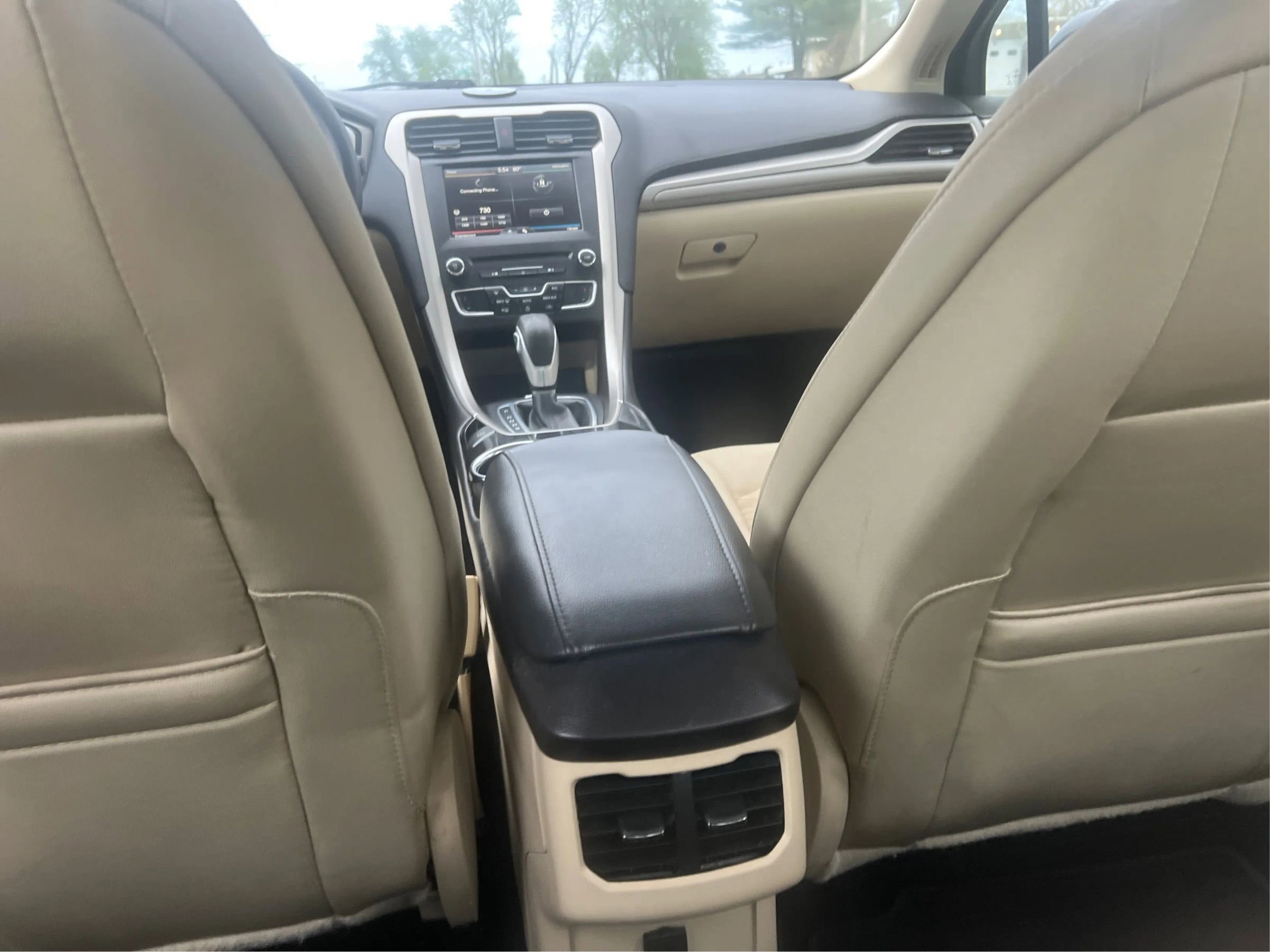 Used 2016 Ford Fusion SE image 20