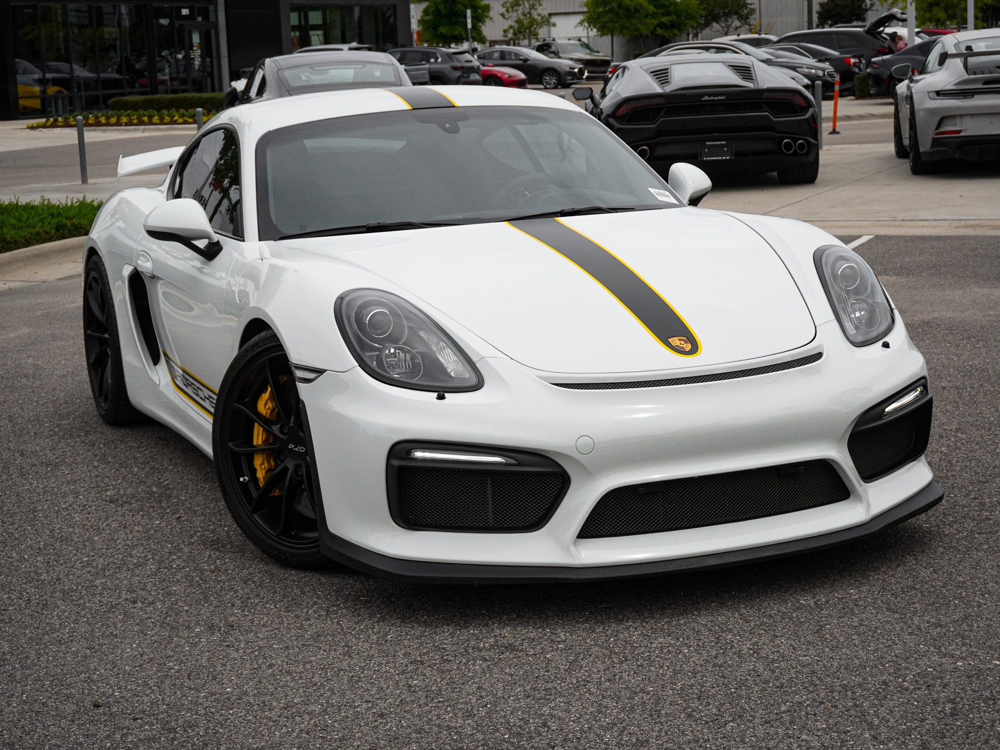 Used 2016 Porsche Cayman GT4 RWD image 2
