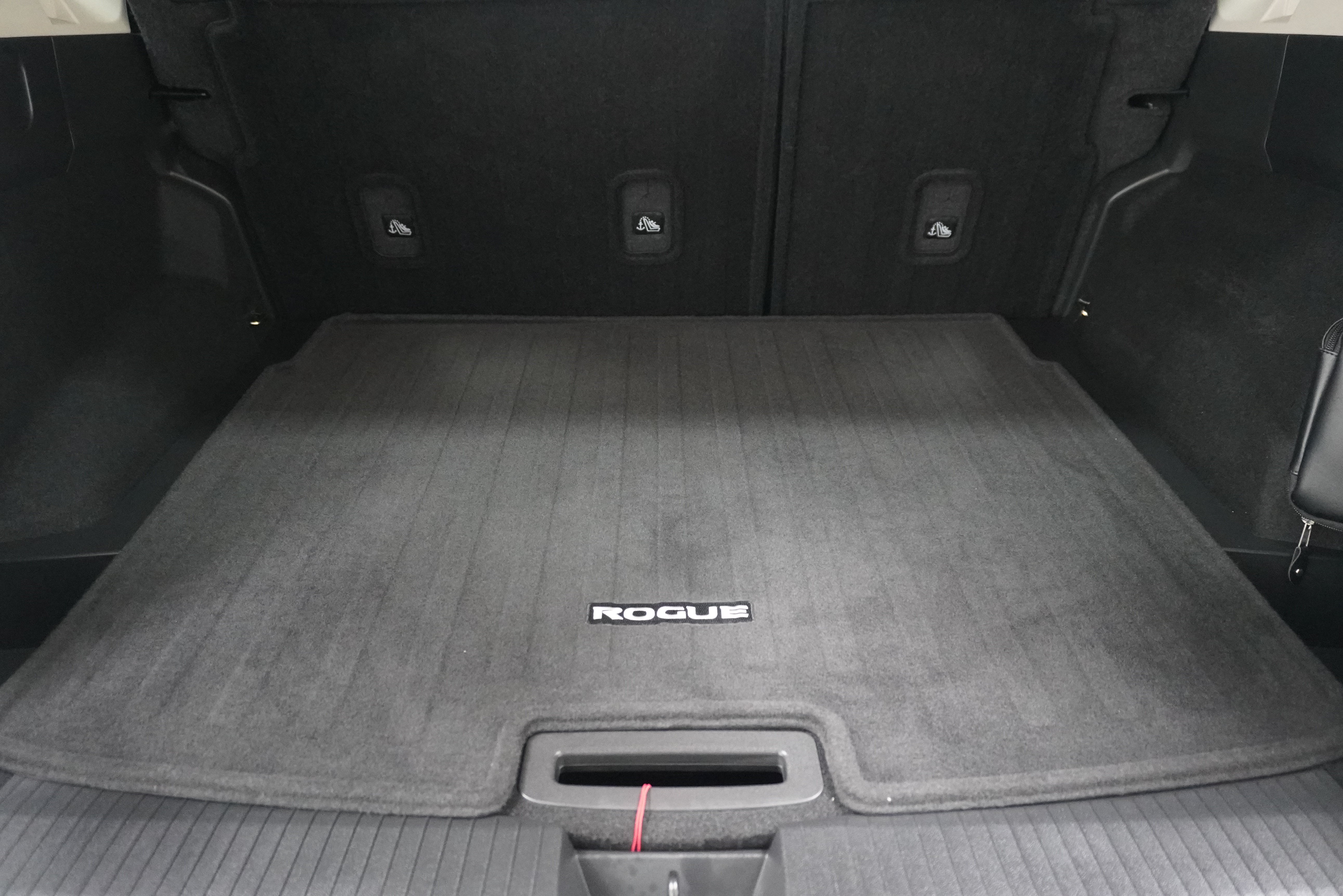 Used 2023 Nissan Rogue SV w/ SV Premium B Package FWD image 27