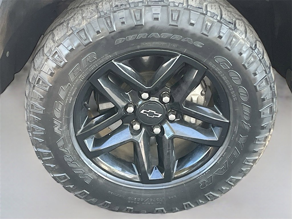 Used 2021 Chevrolet Silverado 1500 Custom Trail Boss w/ LPO, Dark Essentials Package image 30