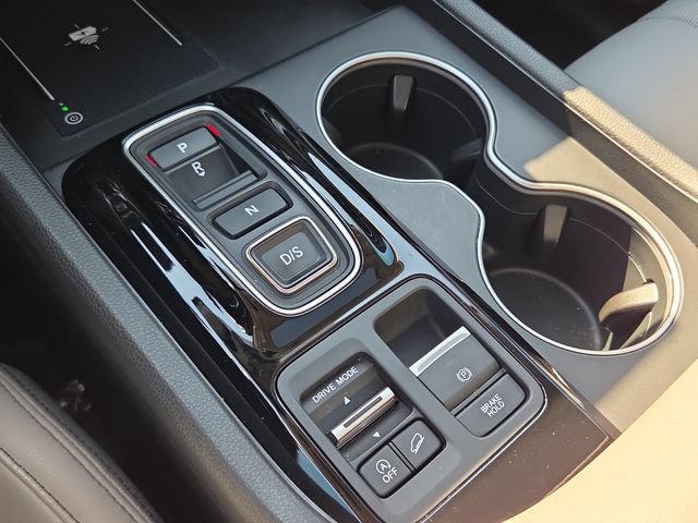 Used 2023 Honda Pilot Touring image 21