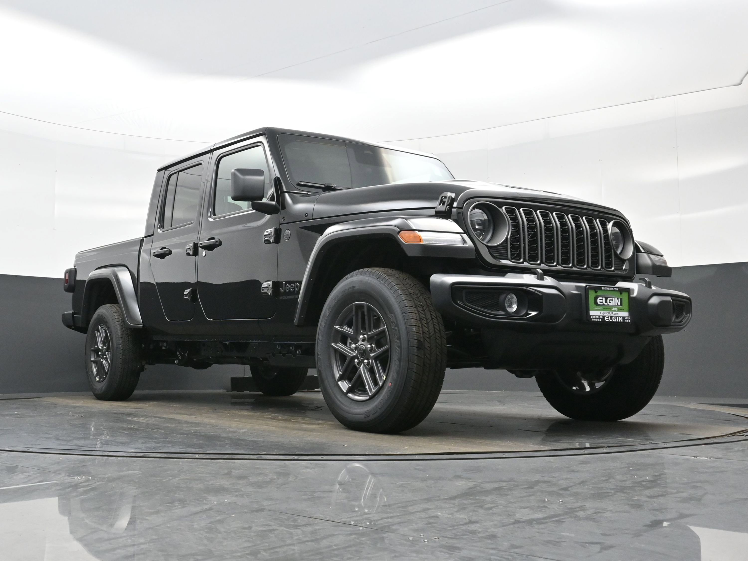 New 2026 Jeep Gladiator Sport image 17