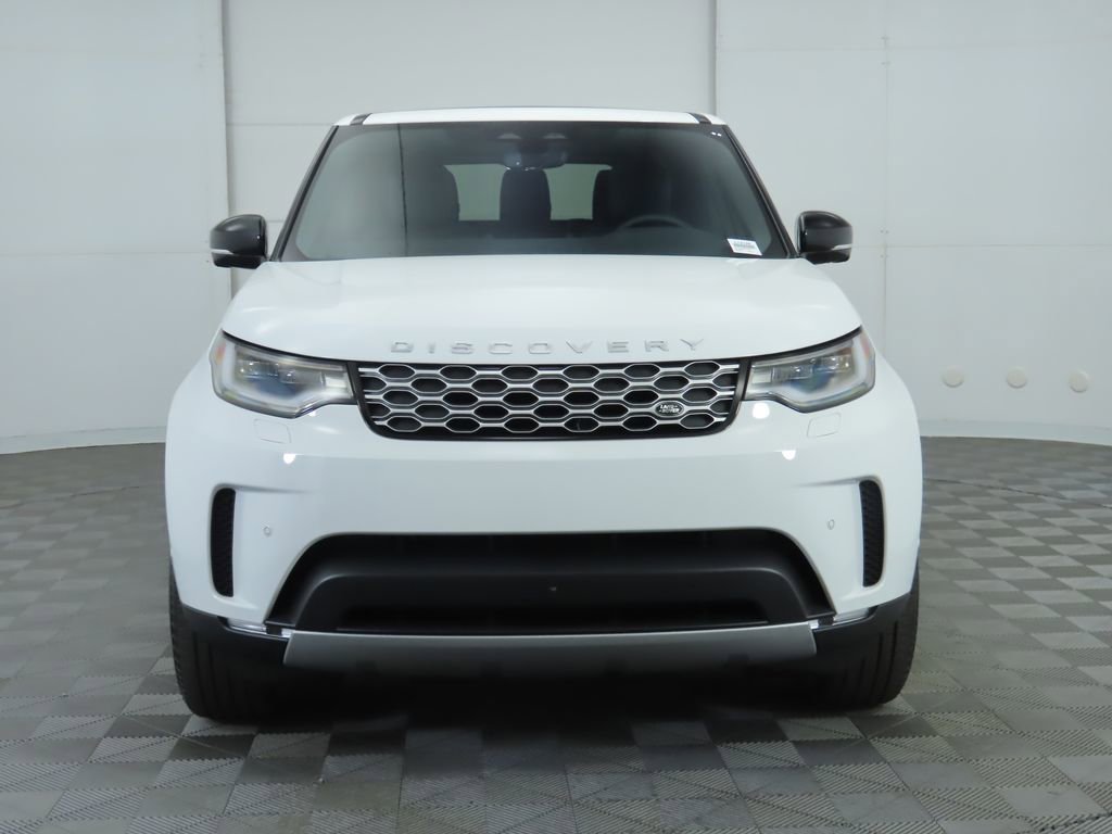 Used 2025 Land Rover Discovery S image 2