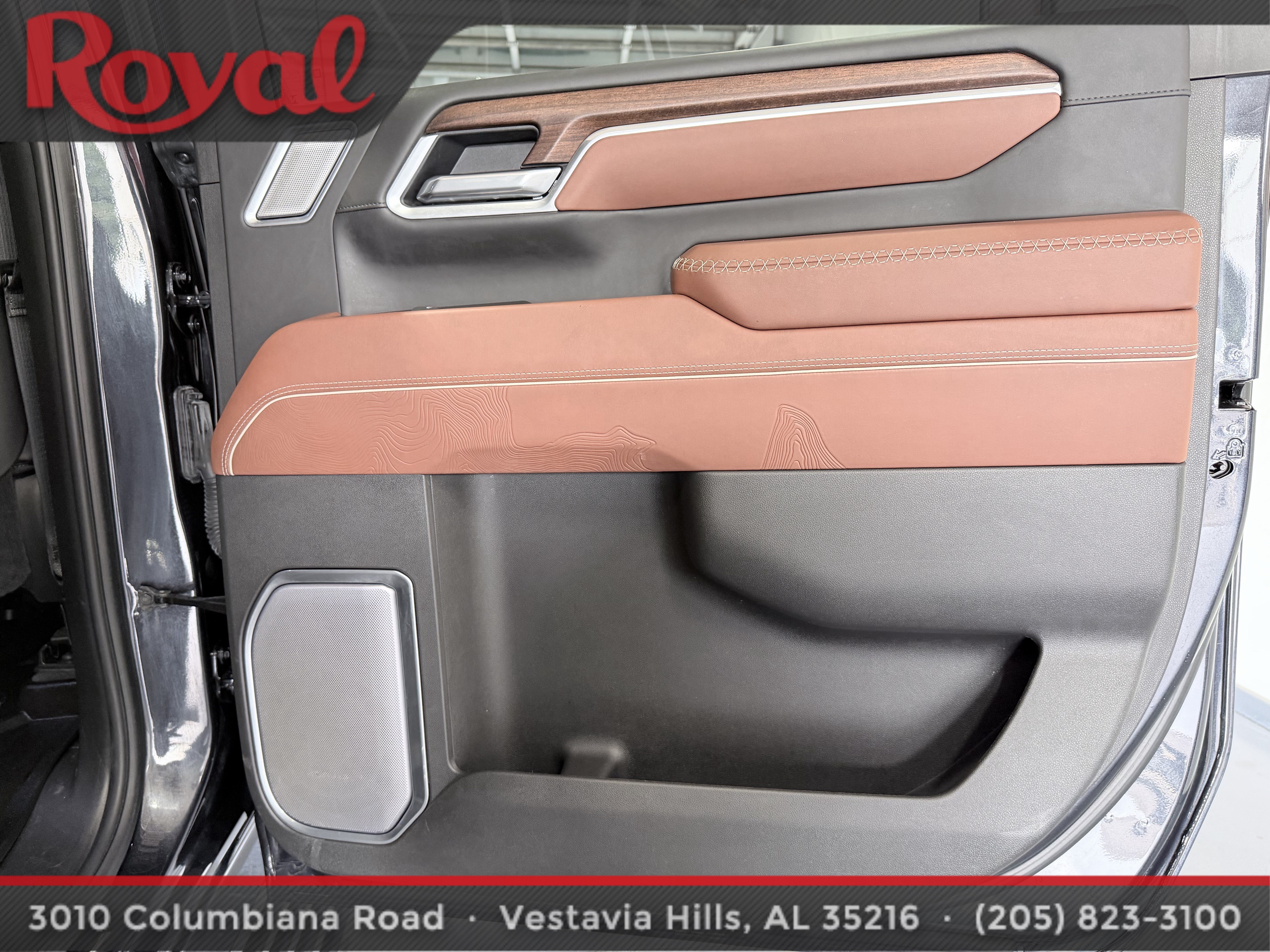 Used 2025 GMC Sierra 2500 Denali Ultimate w/ Max Trailering Package AWD/4WD image 19