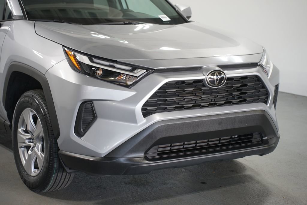 Certified 2025 Toyota RAV4 XLE image 4
