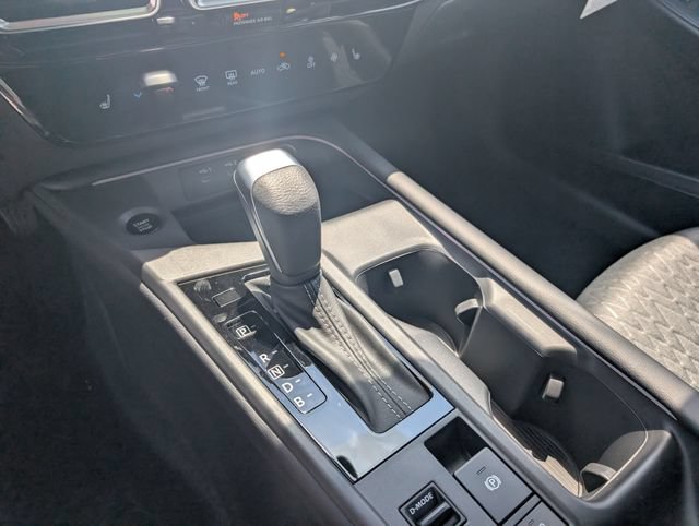 New 2026 Nissan Sentra SV w/ SV Convenience Package FWD image 21